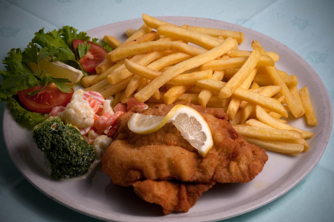 FLEISCHGERICHTE, FISCH UND PIZZA, CRIKVENICA
