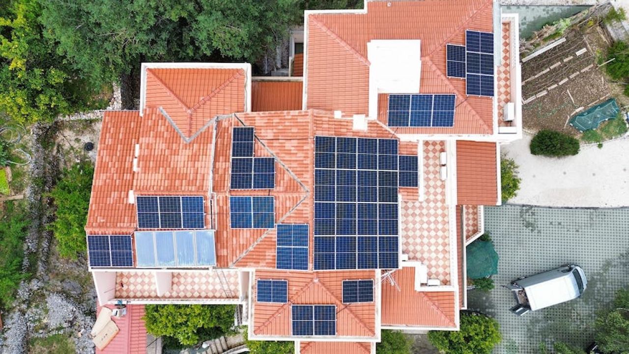 SOLARNE ELEKTRANE KLJUČ U RUKE