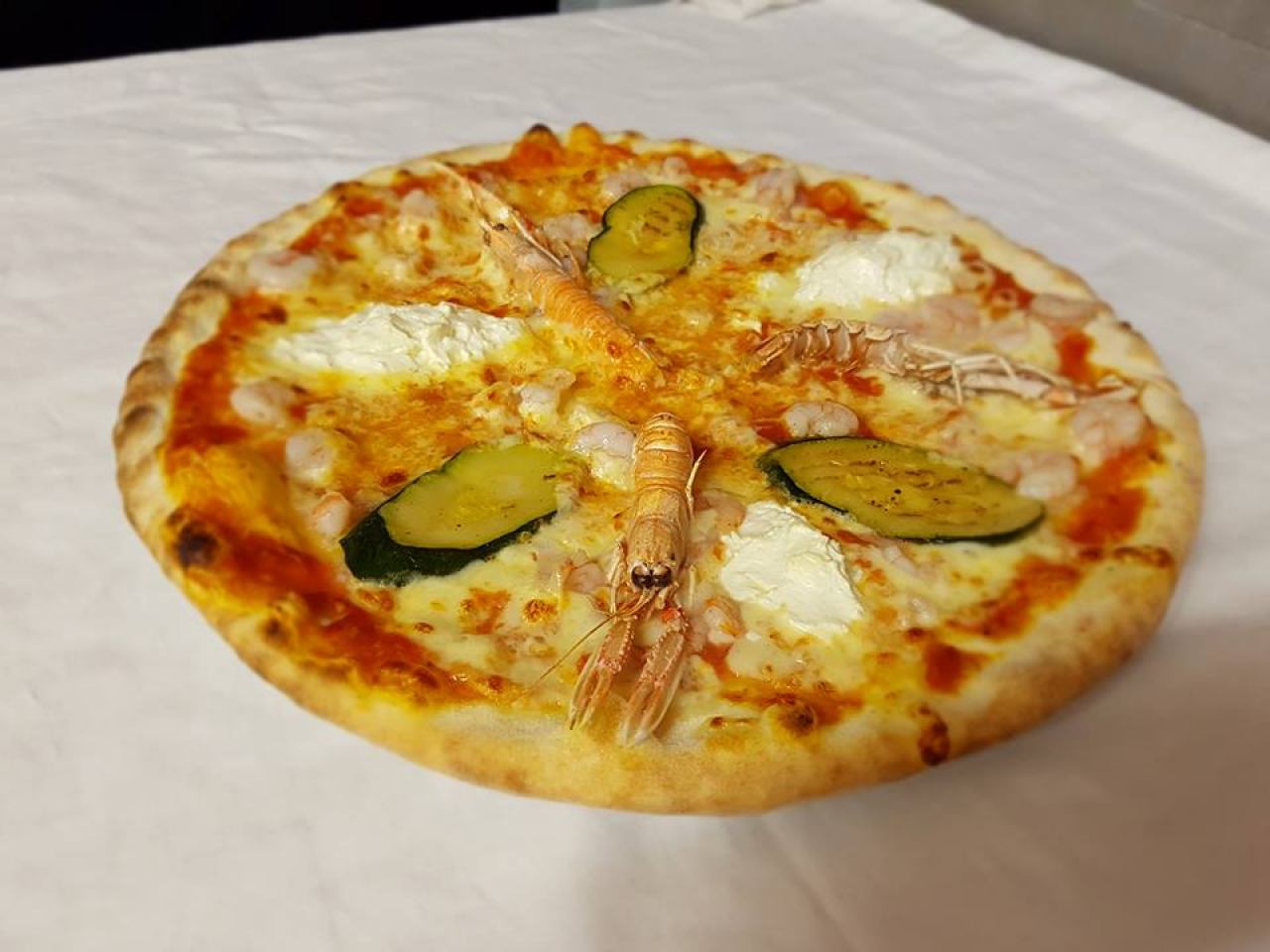 PIZZA