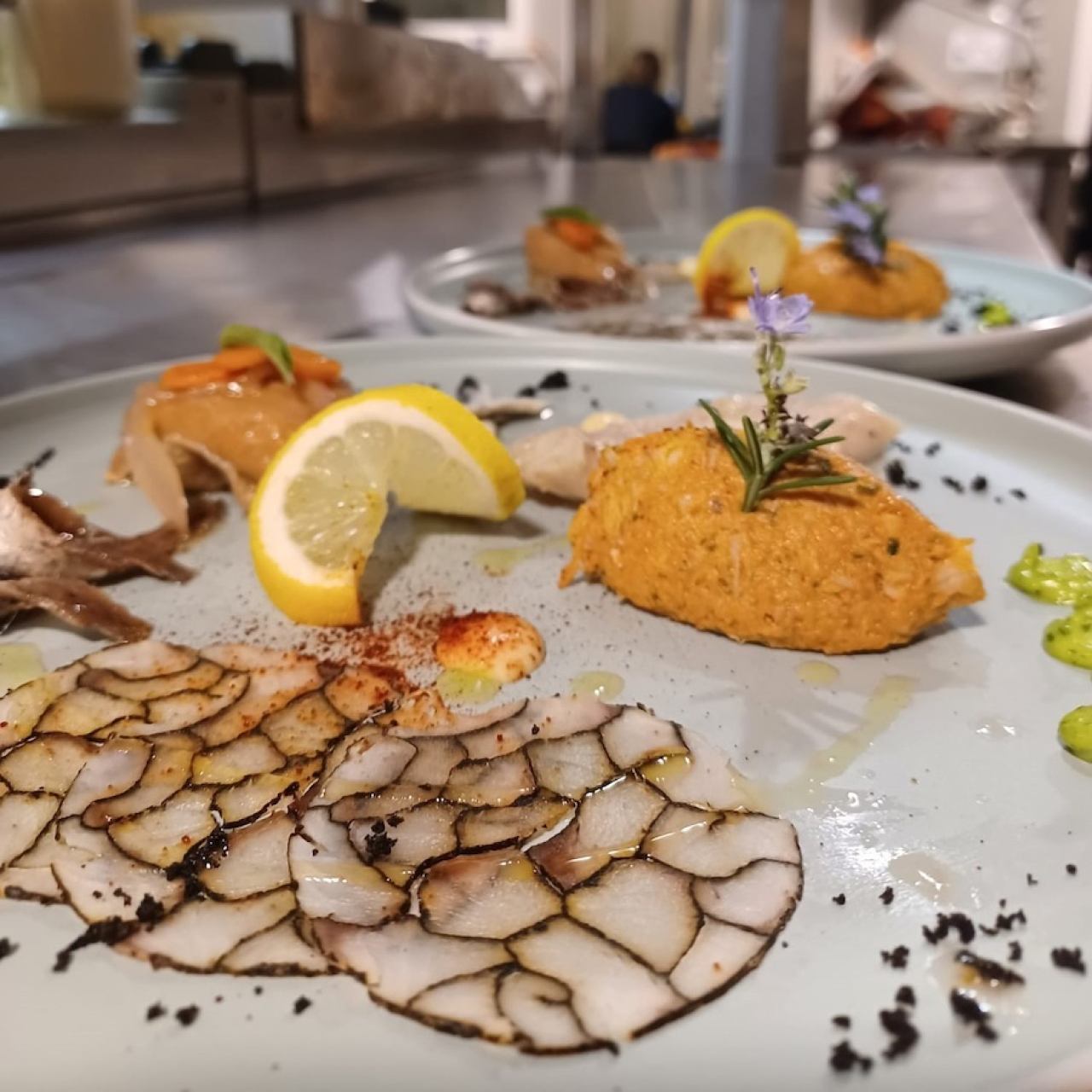 FISCHVERKOSTUNGEN, ISTRIEN