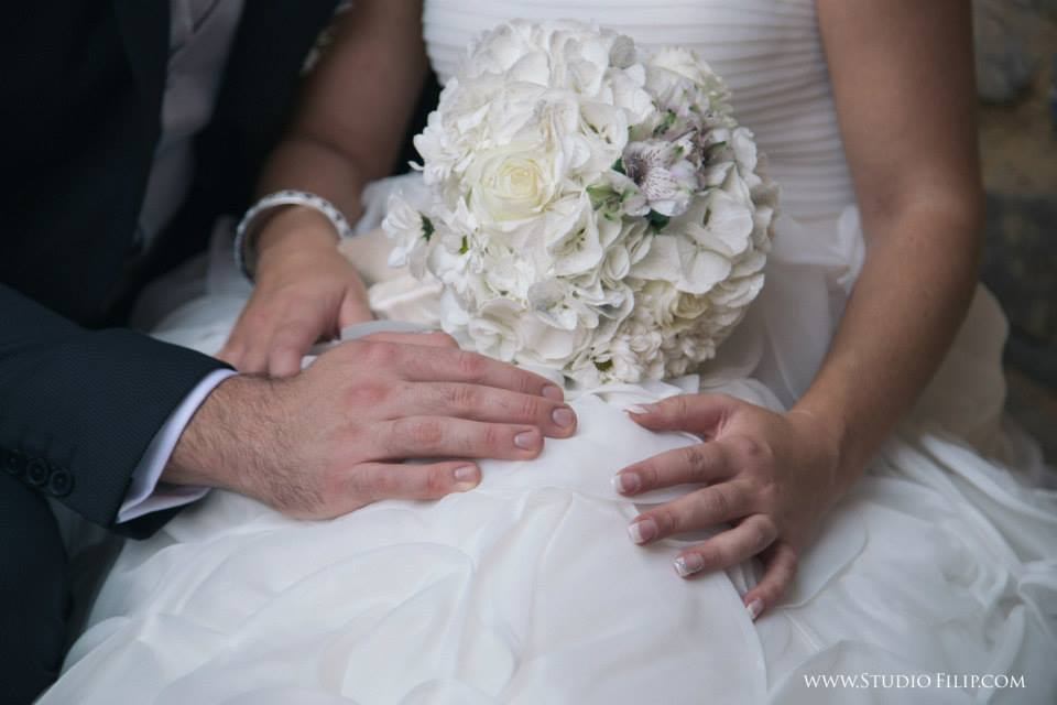 SNIMANJE I FOTOGRAFIRANJE VJENČANJA