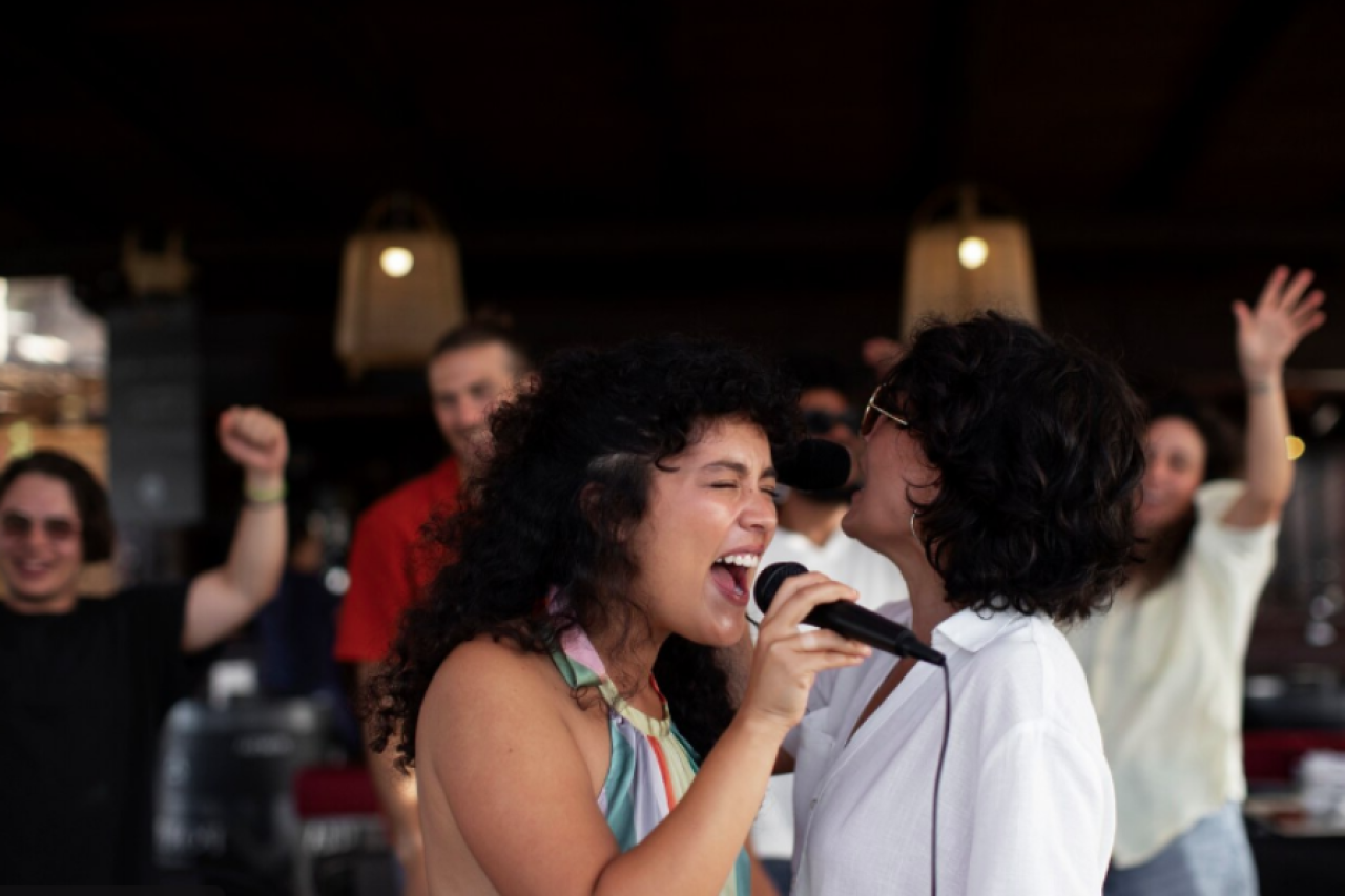 NAJAM KARAOKA I OPREME