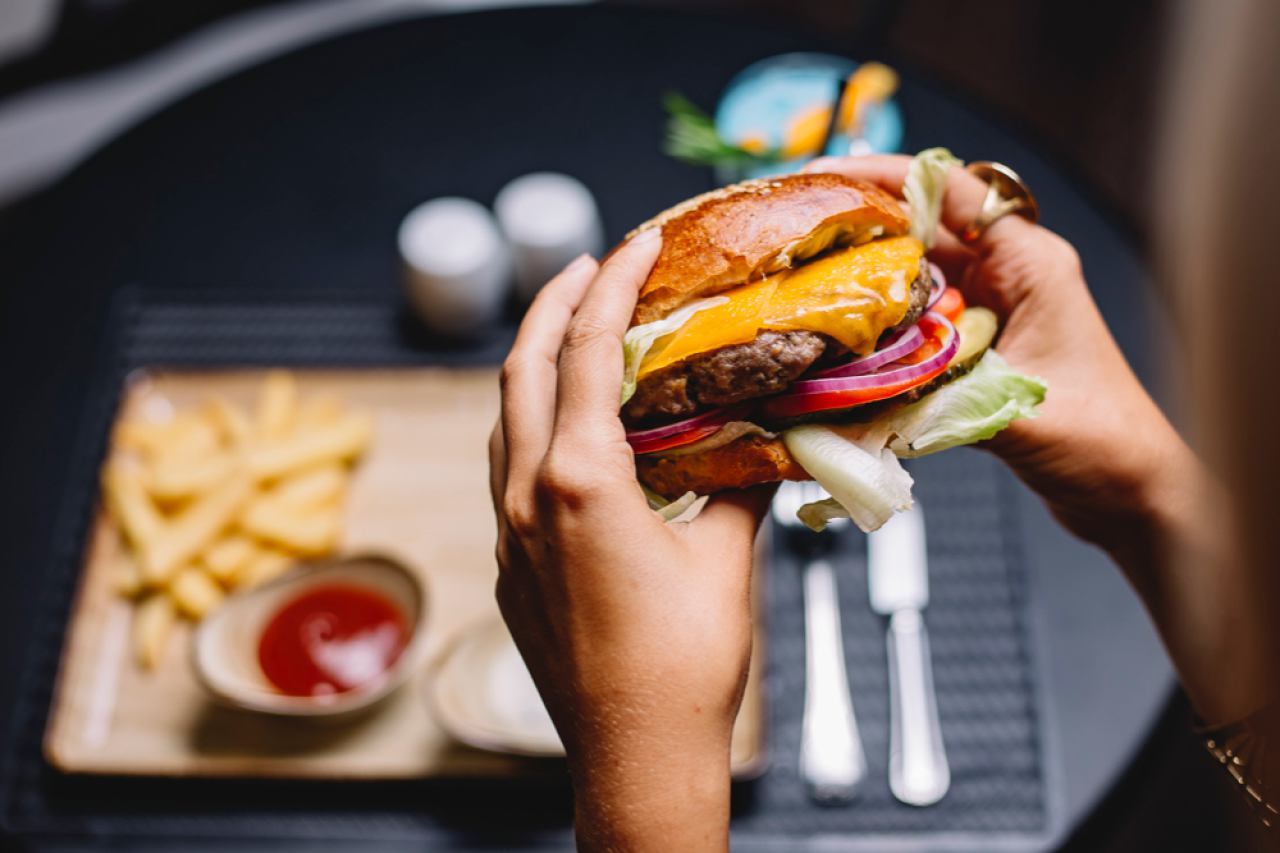 BURGERI / BURGERS 