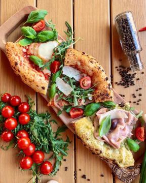 Pizza napolitana