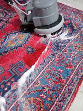 Dubinsko čišćenje tepiha