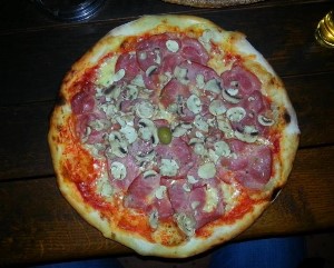 	Pizza iz krušne peći Karlovac