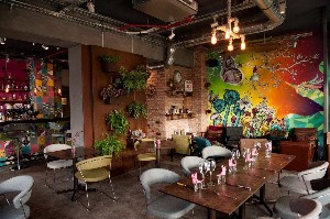 Restoran i wine bar