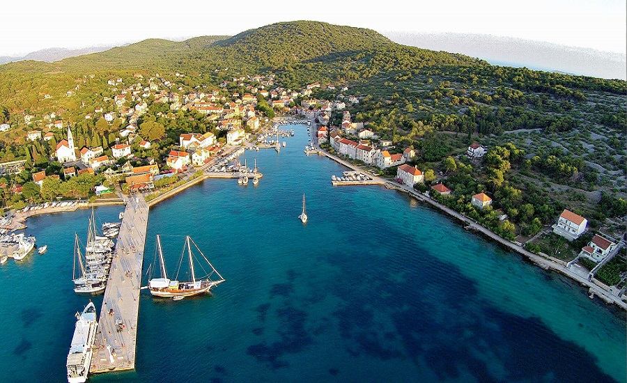 Zlarin postaje prvi otok u Hrvatskoj bez jednokratne plastike